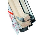 ROTO Střešní okno  R 79C H200 - dřevo výsuvně kyvné